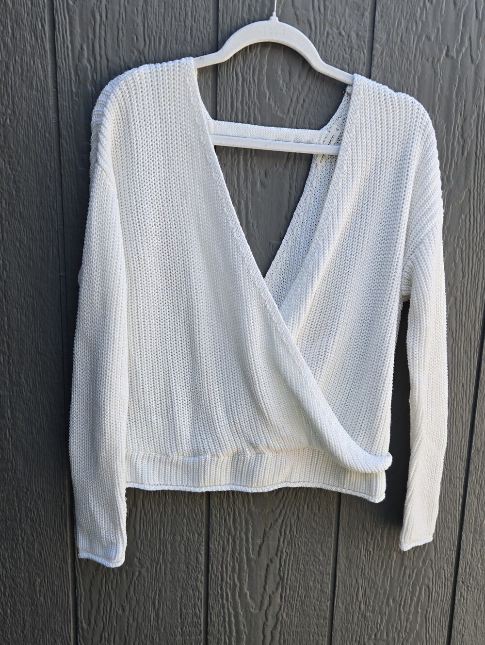NWOT Moon & Madison Knit Cropped Sweater